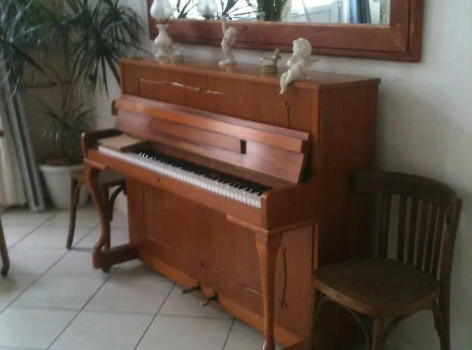 Chez La Berthe Colmé Appartamento *